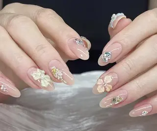 ネイル 💫 Tsuki_Nailのネイルデザイン