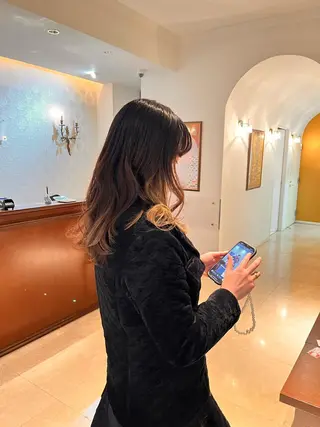 ロング カラー 美髪水素カラー✨ 迫田ゆりのヘアスタイル