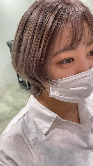 ショート カラー 髪質改善ストレート 🌈似合わせカットのヘアスタイル