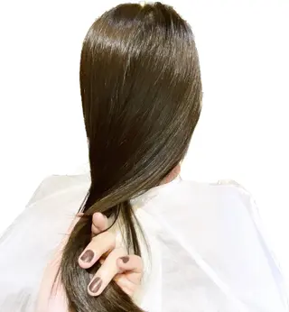 セミロング glowm店長 加藤翔太のヘアスタイル