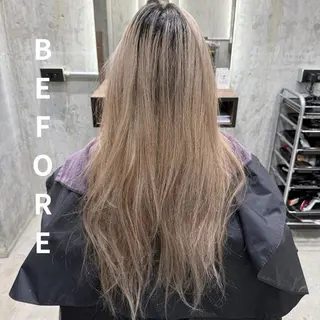 ロング カラー ホワイトブロンド RIKUTOのヘアスタイル