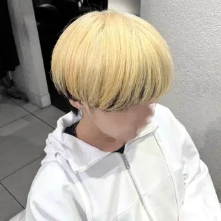 カラー メンズ ハイトーン×推し カラー💫Miyuのヘアスタイル