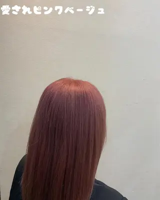 セミロング カラー ヘアアレンジ 今村公介 ブリーチ特化、派手髪のヘアスタイル