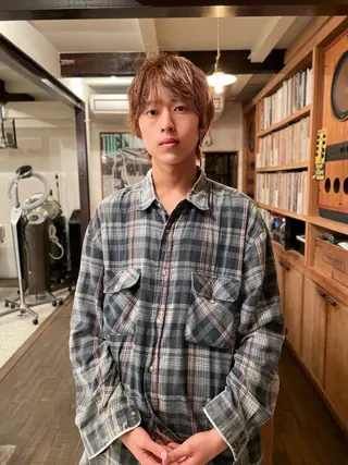 ショート カラー メンズ 篠江 廉のヘアスタイル