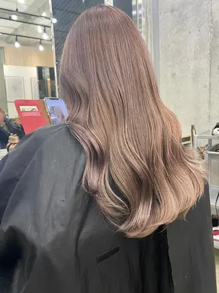 ミディアム レイヤーカット🪽 MARINA🦩のヘアスタイル