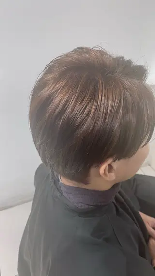 カラー モデル 募集中✨️浦澤琴羽のヘアスタイル