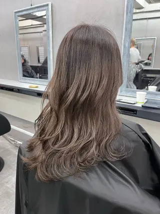 ミディアム カラー ブリーチ有無Wカラー メンズパーマ大成のヘアスタイル