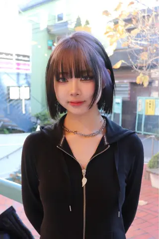 ショート カラー ヘアアレンジ ✰︎ MiｰMi ✰︎のヘアスタイル