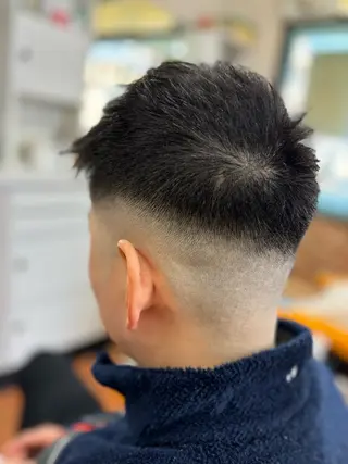 ショート やました 理容所のヘアスタイル