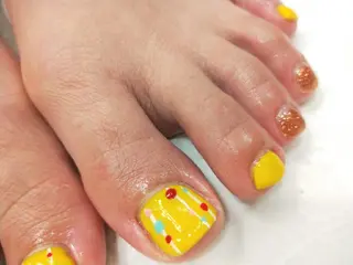 ネイル はばすみれ🎀ﾈｲﾙ 光ﾌｪｲｼｬﾙ ﾍｱのネイルデザイン