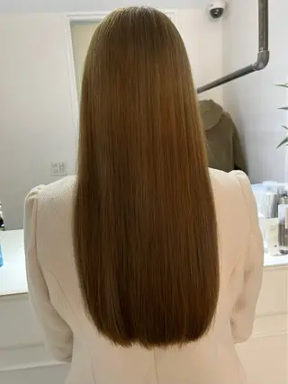 ロング ili 梅田のヘアスタイル