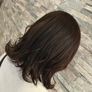ショート カラー leben serikaのヘアスタイル