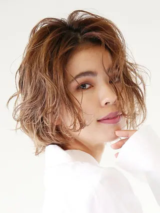 ミディアム カラー パーマ designer ITOのヘアスタイル
