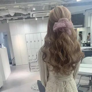 ロング クルミ🤍推し活 🎀ピンクカラーのヘアスタイル