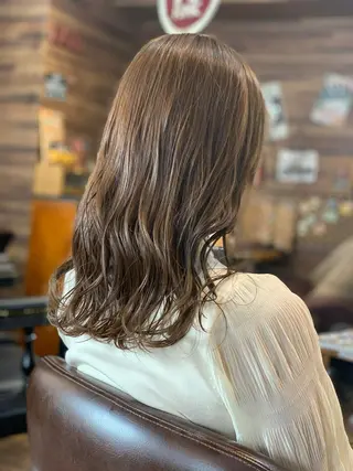 セミロング カラー 川名 充✂️のヘアスタイル