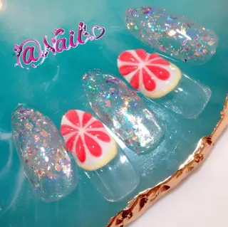 ネイル 小尾 栞のネイルデザイン