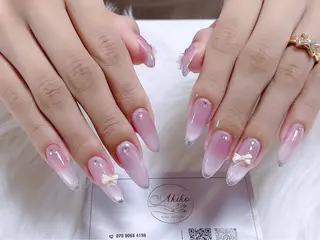ネイル AKIKO ネイルサロンのネイルデザイン