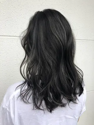 ロング カラー ヘアアレンジ EARTH長岡店🩵 石原莉穂のヘアスタイル