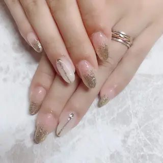 ネイル マジック ミラーのネイルデザイン