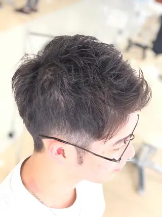 ショート メンズ 吉村 周馬のヘアスタイル