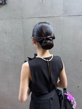 セミロング ヘアアレンジ 🎗️【ヘアセット 美眉】吉川玲🎗️のヘアスタイル