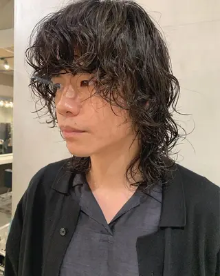 ミディアム パーマ メンズ 優作 〜圧倒的信頼〜のヘアスタイル