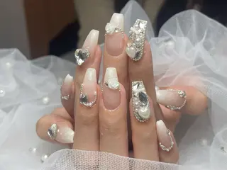 ネイル JUJU ネイルサロンのネイルデザイン
