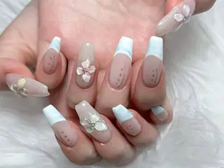 ネイル 🌈 Laule'aのネイルデザイン
