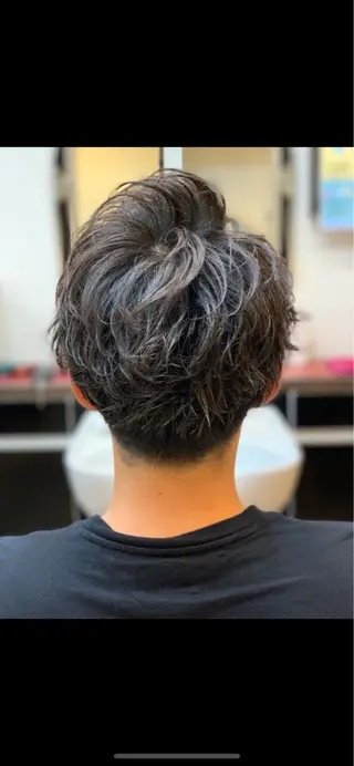 ショート メンズ 二本木 秀成のヘアスタイル