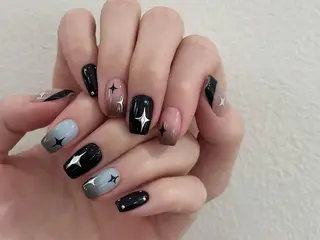 ネイル ネイルガールズ所属・リ サのネイルデザイン