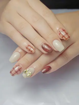 ネイル Nailsalon Lariaのネイルデザイン