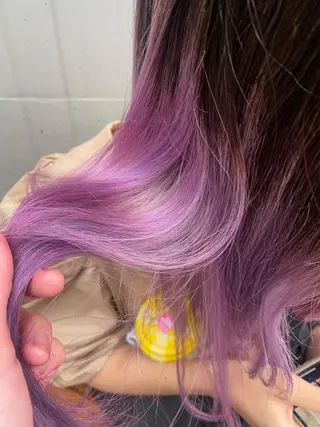 カラー サイレント美容師 アイリィのヘアスタイル