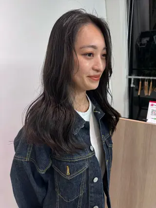 ロング カラー 顔周りレイヤー /kokoro🦮のヘアスタイル