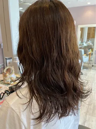 ロング かまだ しおりのヘアスタイル