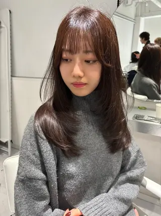 ロング レイヤーカット🤍 seriraのヘアスタイル