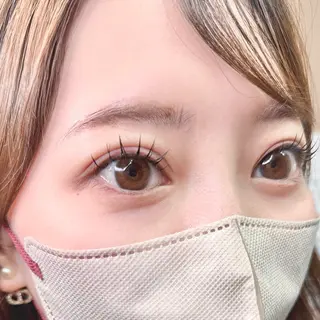 マツエク・マツパ nailsalon muguetのネイルデザイン