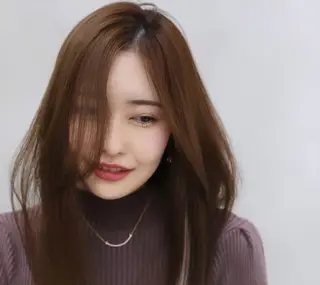 ロング 韓国風🇰🇷うる艶 レイヤー/海青🫧のヘアスタイル