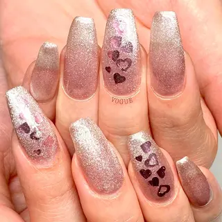 ネイル VOGUE ×SWANのネイルデザイン