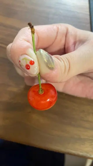 ネイル Marina Verestのネイルデザイン