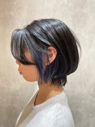 ショート 髪質改善ストレート オルメントのヘアスタイル