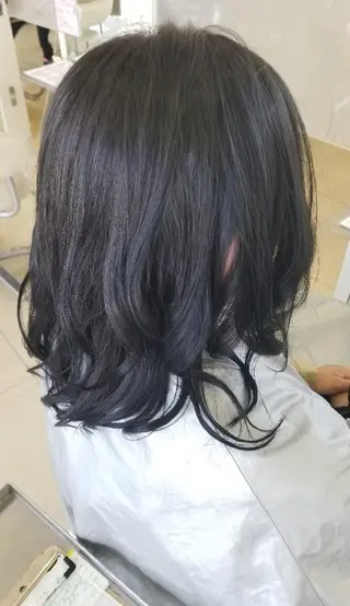 カラー SALOWIN栄 高須大貴のヘアスタイル