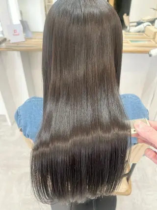 セミロング SeeK hair salon所属・名古 俊一のヘアスタイル