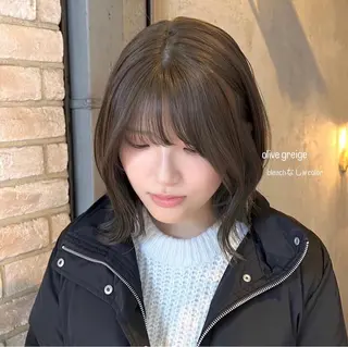 ミディアム カラー パーマ ヘアアレンジ 前川 朋香のヘアスタイル