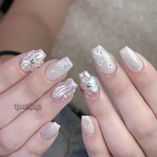 ネイル Dark Honey Susuのネイルデザイン