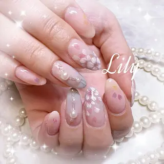 ネイル Lily*nail 🌻Mii🌻のネイルデザイン