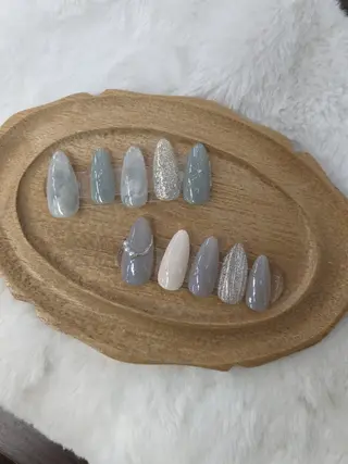 ネイル sanjo 🧸yuki🤎のネイルデザイン