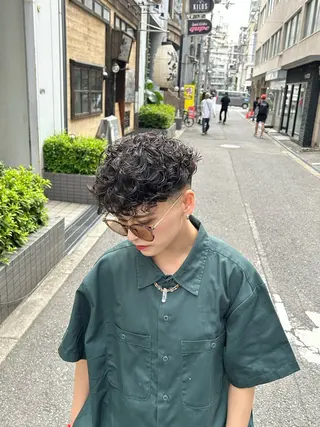 パーマ メンズ メンズパーマ眉毛 特化アユム🔥のヘアスタイル