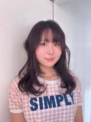 セミロング 🐏Yuna＊透明感 ハイトーンカラー✨のヘアスタイル