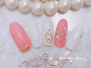 ネイル MiKi Nai池袋 長さだし得意のネイルデザイン