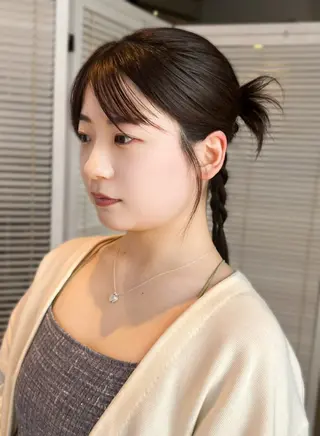 セミロング ヘアアレンジ HAMAMOTO MADOKAの眉毛・アイブロウイメージ